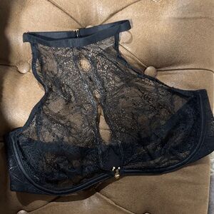 Victoria’s Secret Very Sexy Halter Lace Bralette